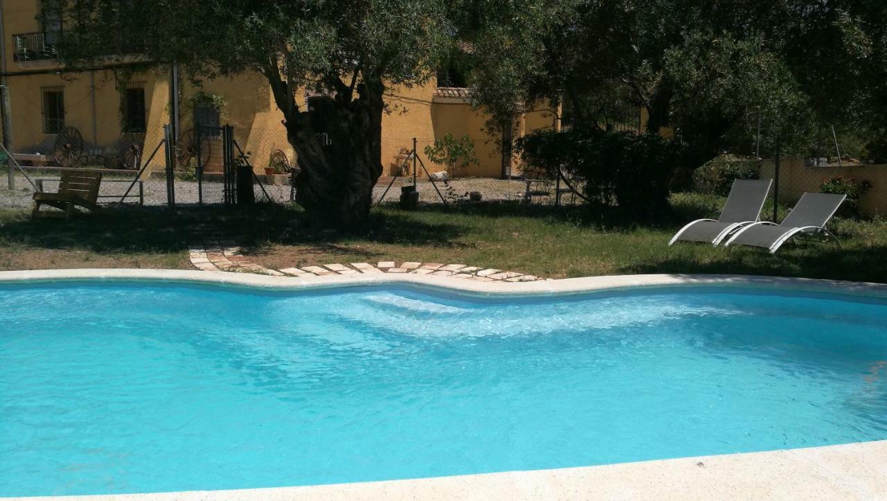 Maset Del Garraf Pension Olesa de Bonesvalls Buitenkant foto