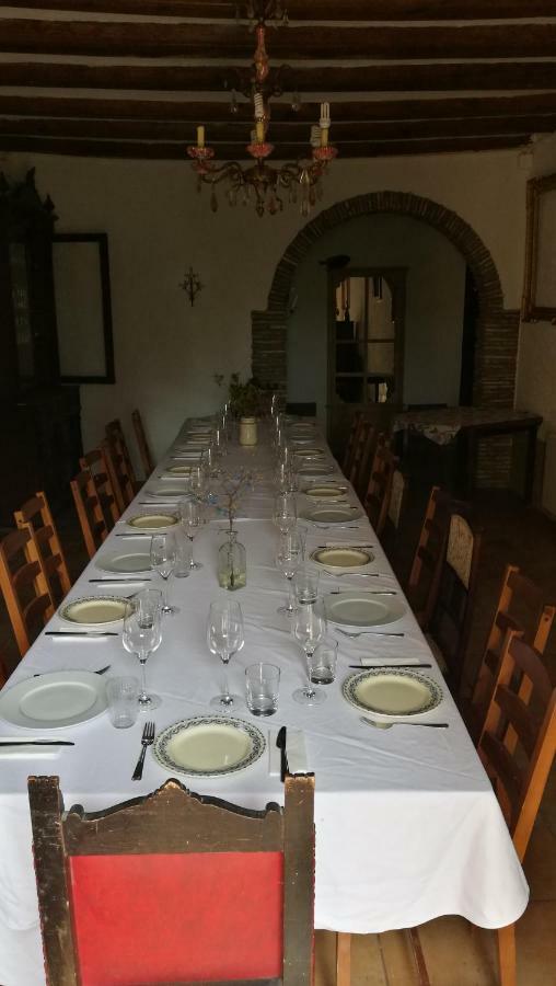 Maset Del Garraf Pension Olesa de Bonesvalls Buitenkant foto