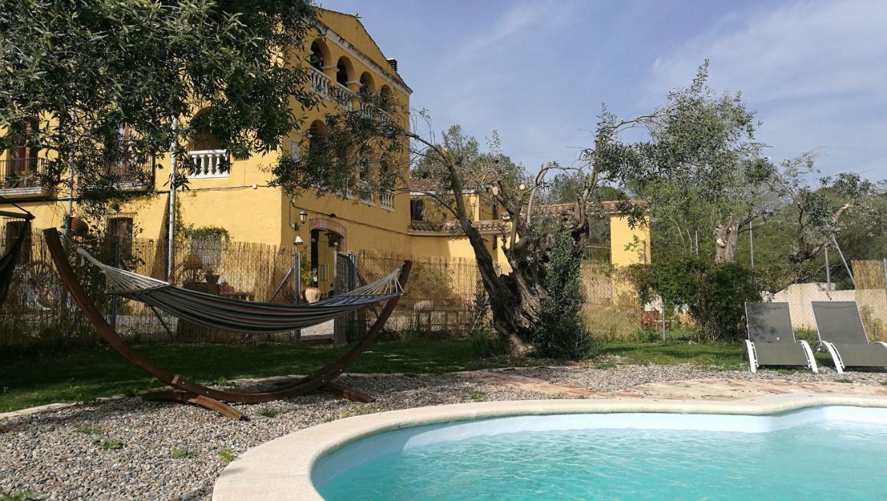 Maset Del Garraf Pension Olesa de Bonesvalls Buitenkant foto