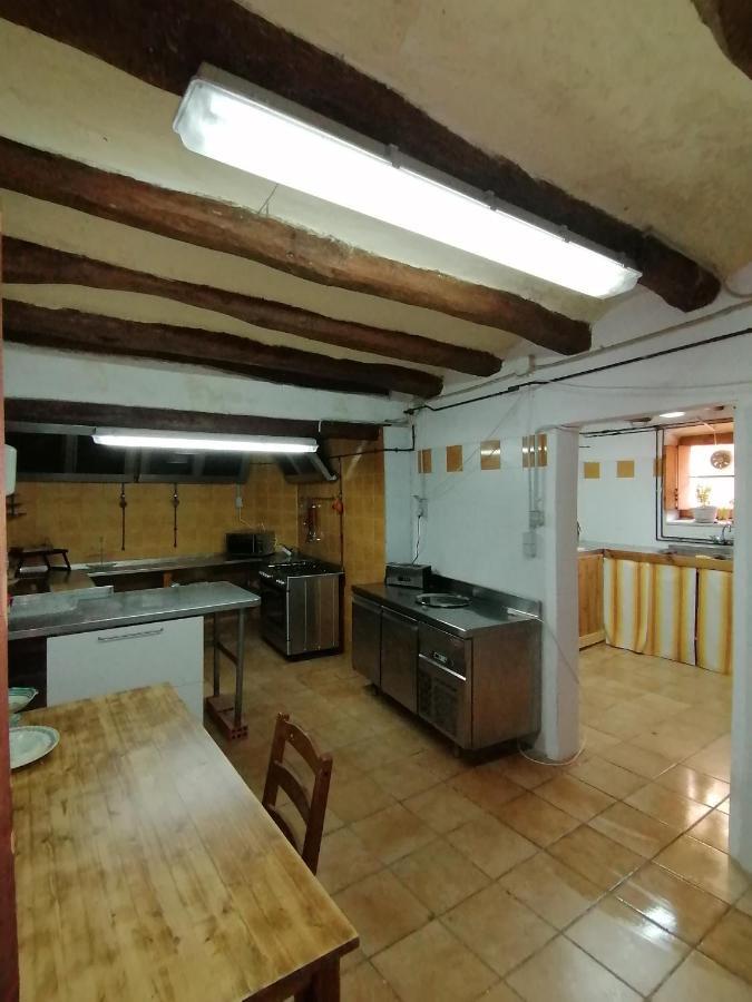 Maset Del Garraf Pension Olesa de Bonesvalls Buitenkant foto